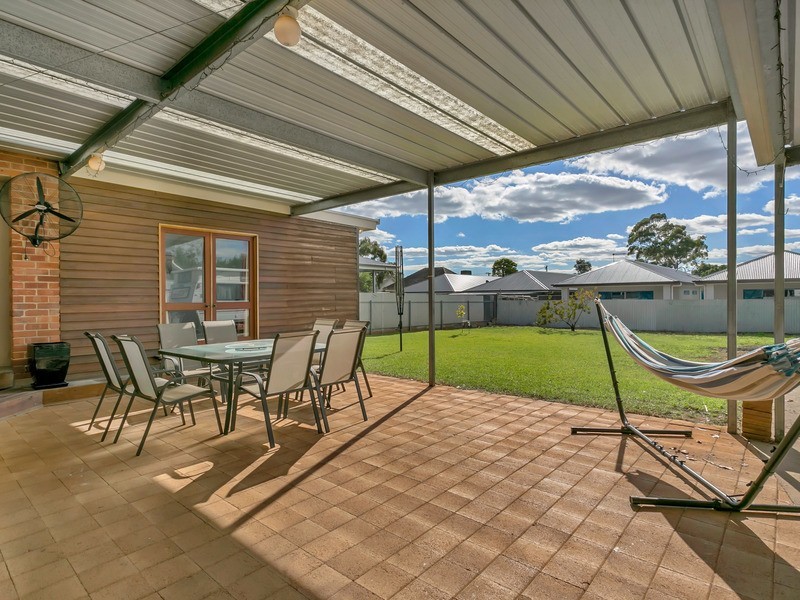 31 Celtic Avenue, Clovelly Park SA 5042