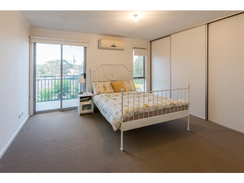 31 Myrtle Grove, Clovelly Park SA 5042