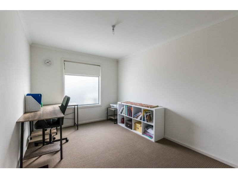 31 Myrtle Grove, Clovelly Park SA 5042