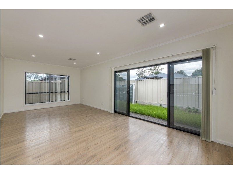 5 and 6 The Crescent, St Marys SA 5042