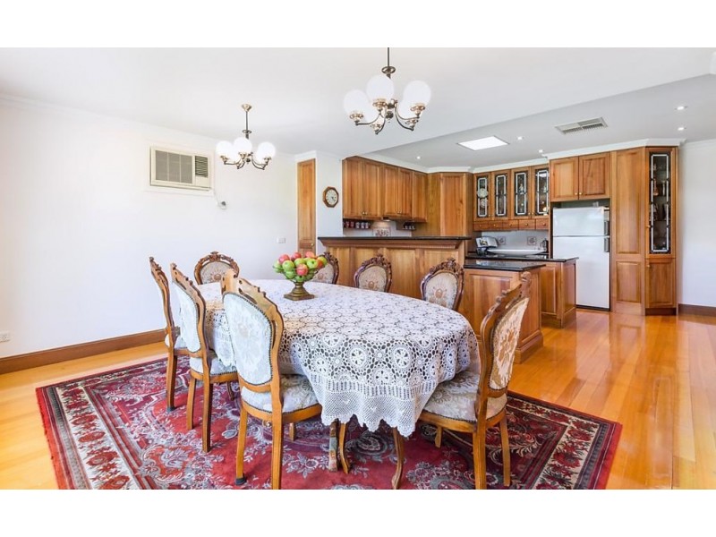 7 Greenglade Drive, Mitchell Park SA 5043