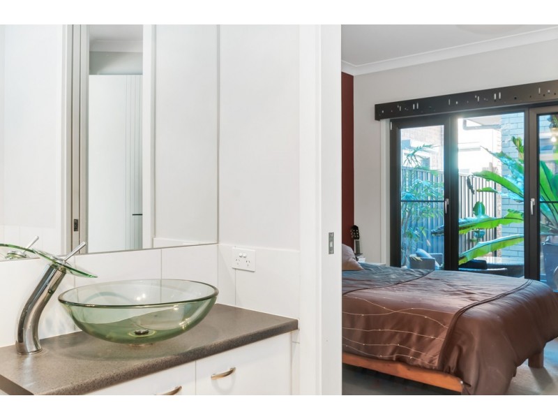 6 Hobbs Drive, Campbelltown SA 5074