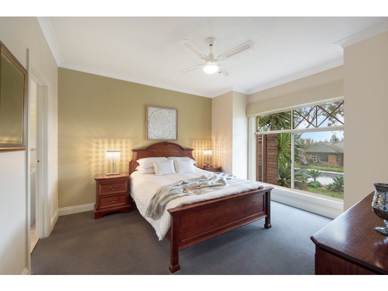 10 Lyall Avenue, Panorama SA 5041