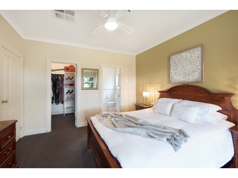 10 Lyall Avenue, Panorama SA 5041