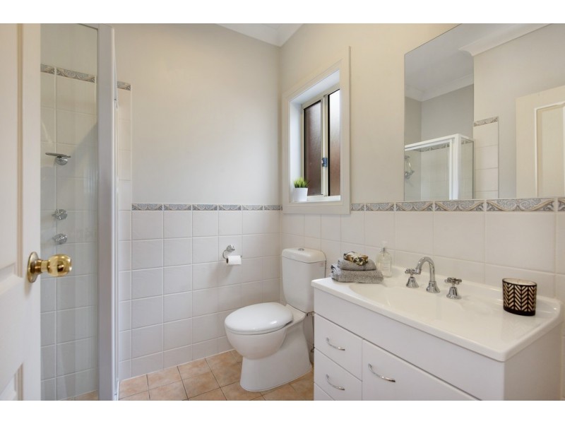 10 Lyall Avenue, Panorama SA 5041