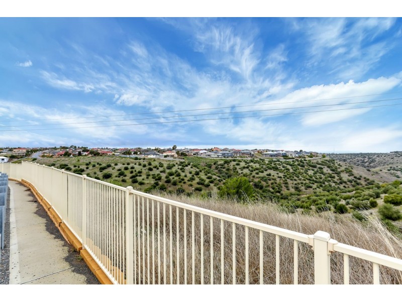 61 Brooklyn Drive, Hallett Cove SA 5158