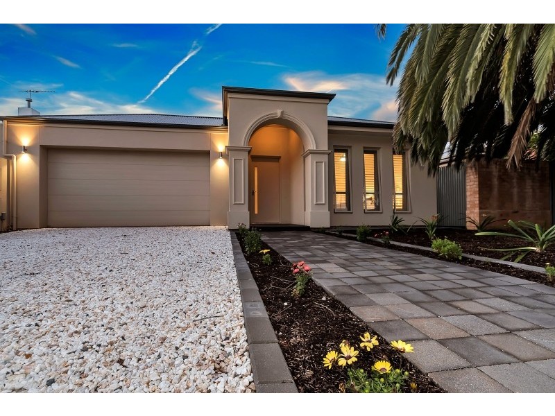 17 Albert Street, Clarence Gardens SA 5039