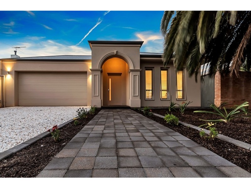 17 Albert Street, Clarence Gardens SA 5039