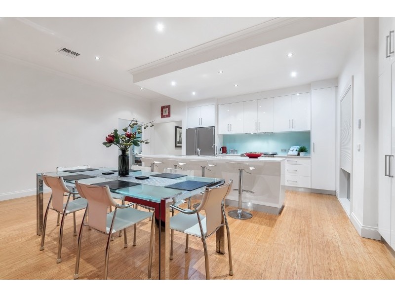 17 Albert Street, Clarence Gardens SA 5039