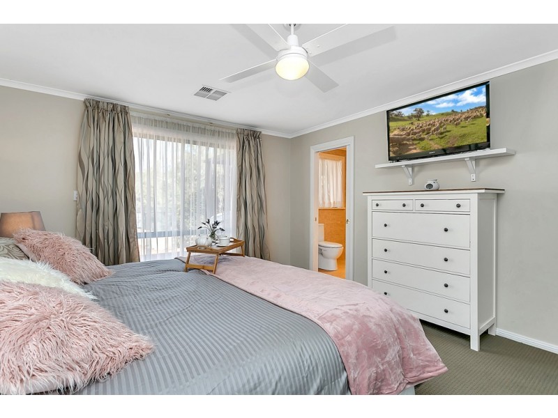 40 Sturt Approach, Flagstaff Hill SA 5159