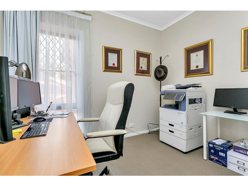 40 Sturt Approach, Flagstaff Hill SA 5159
