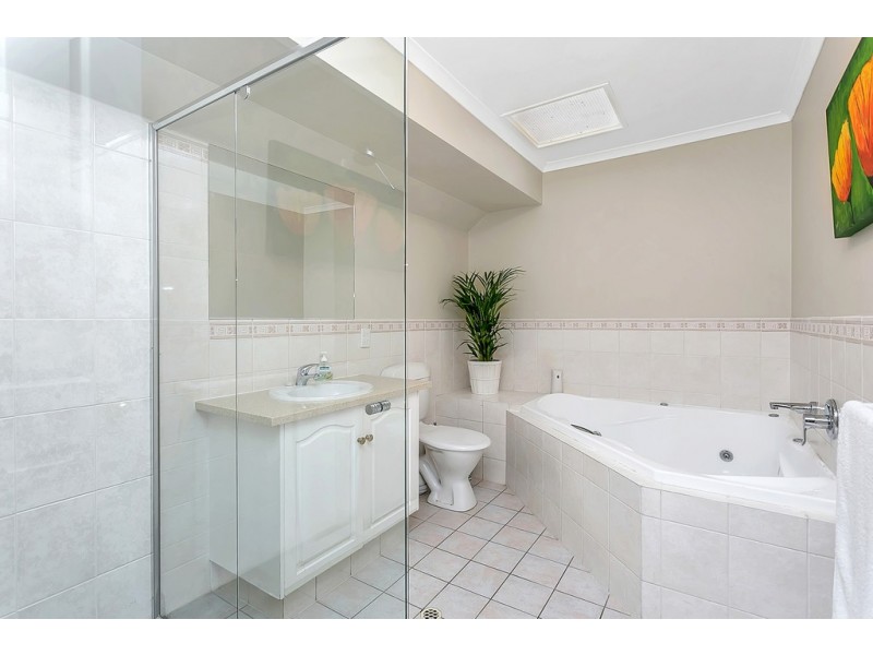 40 Sturt Approach, Flagstaff Hill SA 5159
