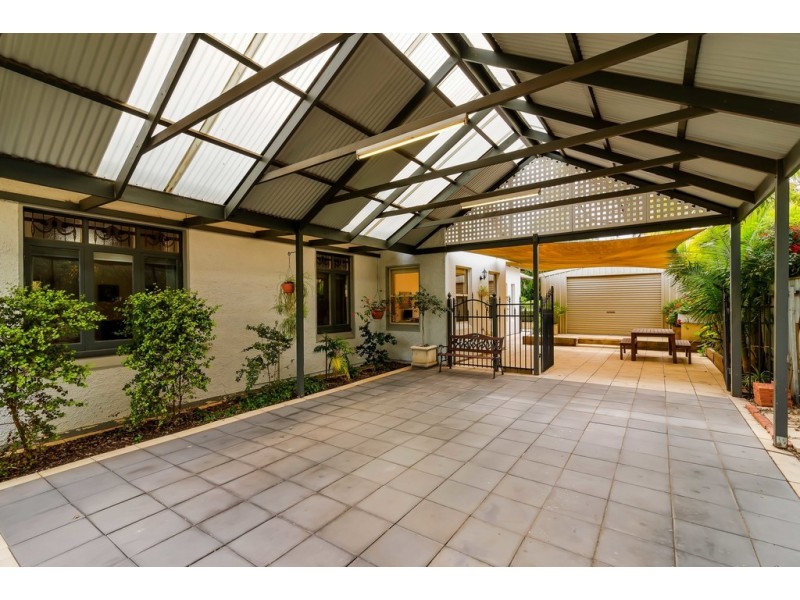 27 Price Avenue, Lower Mitcham SA 5062