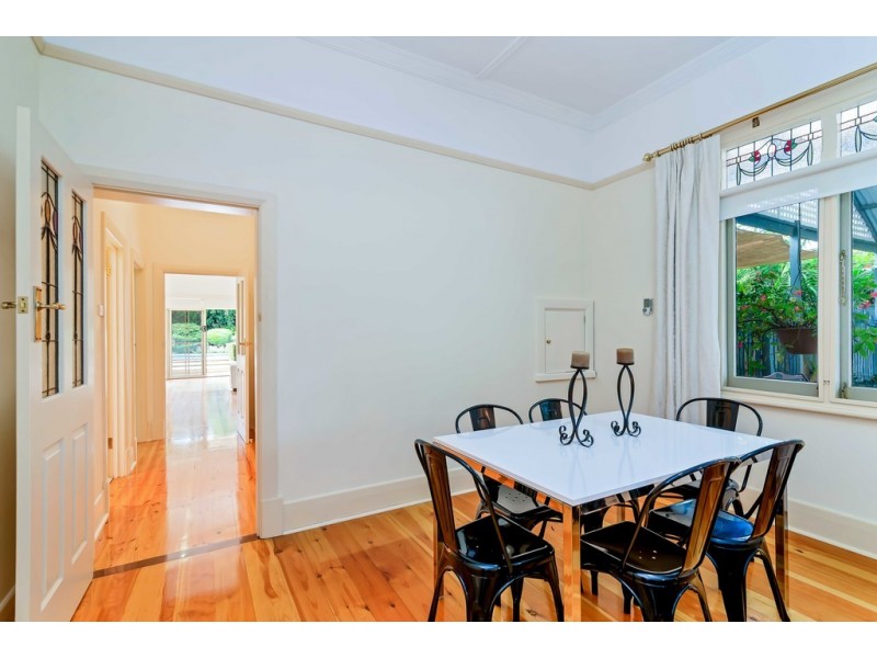 27 Price Avenue, Lower Mitcham SA 5062