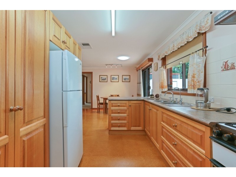 10 Miller Drive, Happy Valley SA 5159