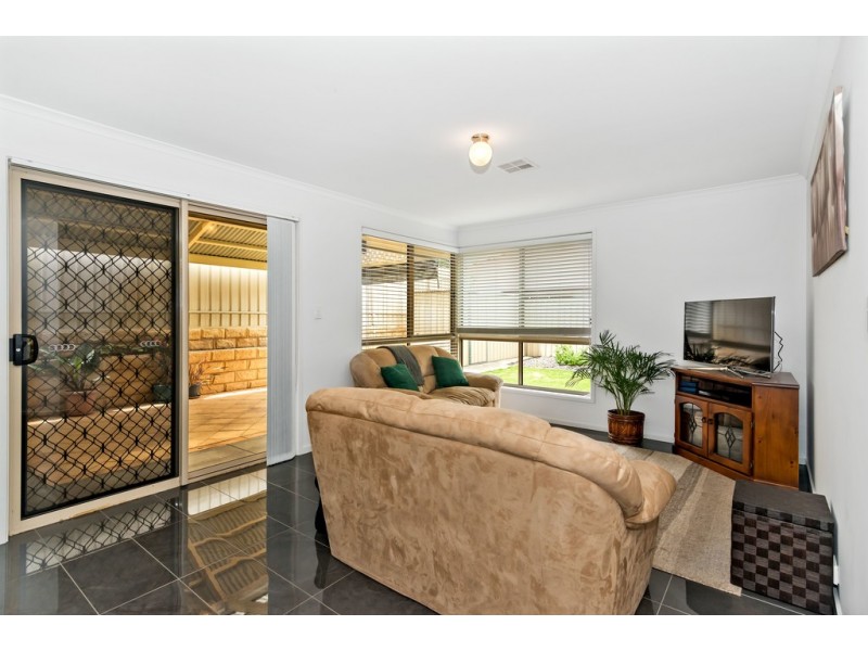 2 Fuschia Street, Huntfield Heights SA 5163