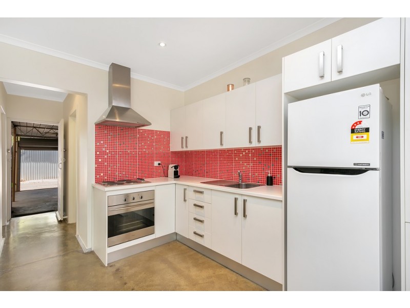 68D Second Avenue, St Peters SA 5069
