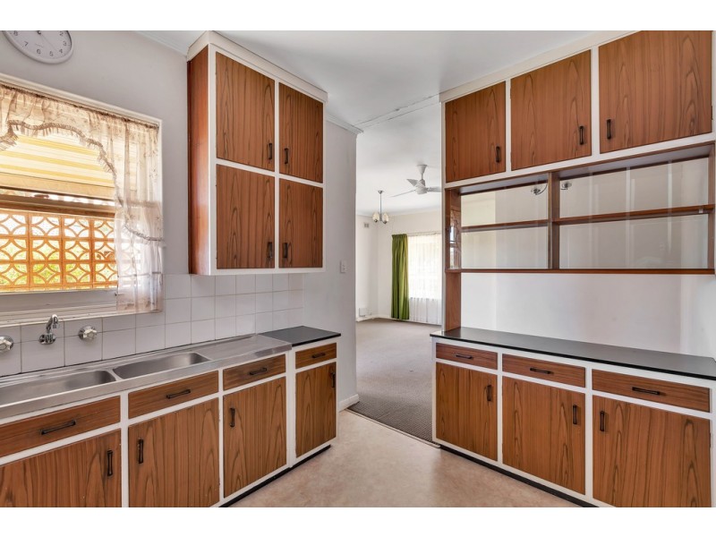 18 Leonard Street, Melrose Park SA 5039