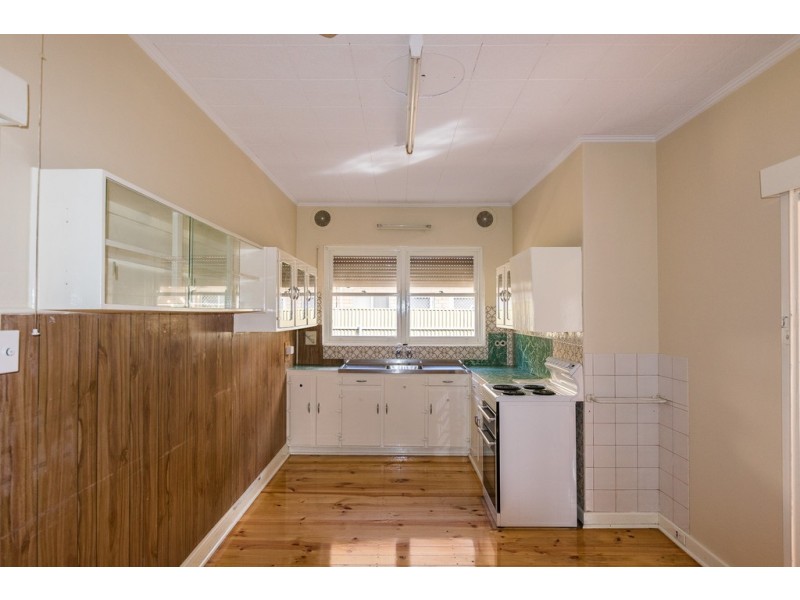 6 Comaum Street, St Marys SA 5042