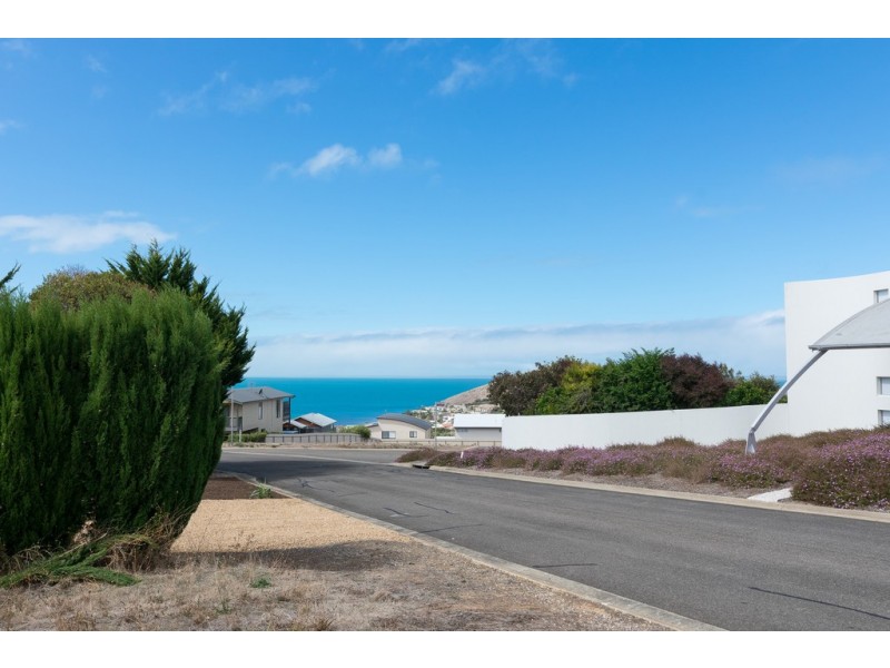 10 Mayflower Court, Encounter Bay SA 5211