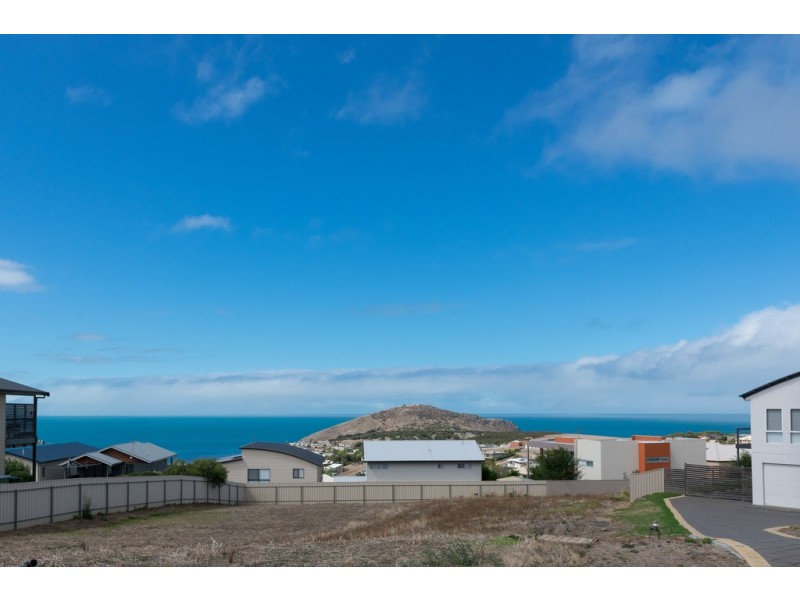 10 Mayflower Court, Encounter Bay SA 5211