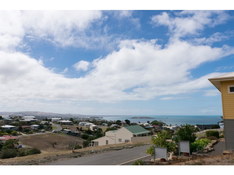 10 Mayflower Court, Encounter Bay SA 5211