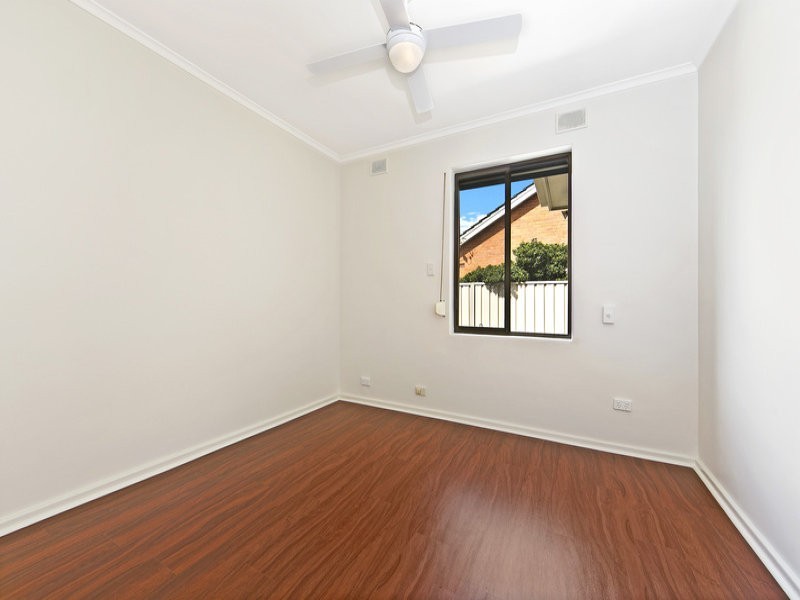 17 Cleve Street, Mansfield Park SA 5012