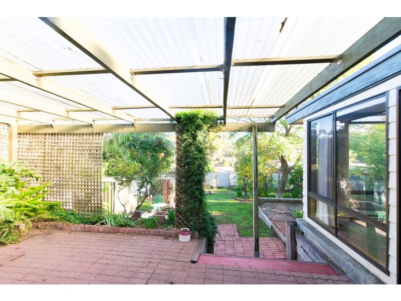 5 Alexander Cres, Hackham SA 5163