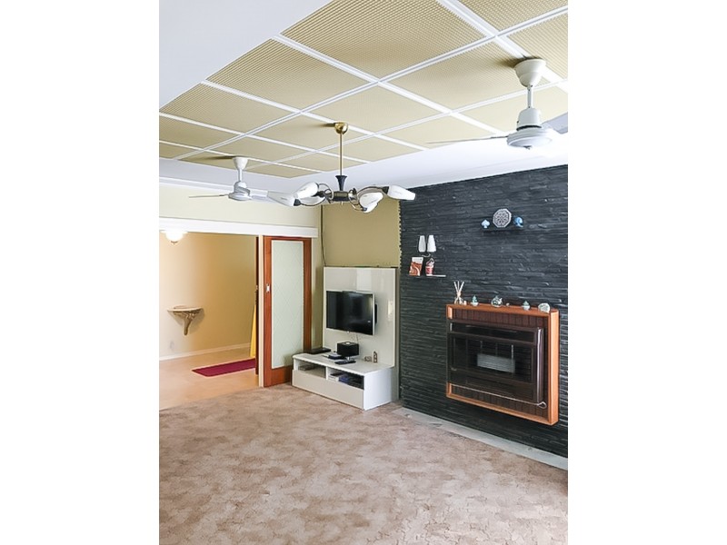 5 Meredith Ave, Fulham SA 5024