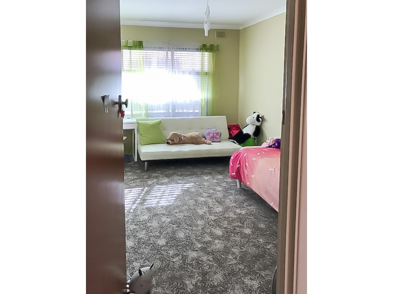 5 Meredith Ave, Fulham SA 5024