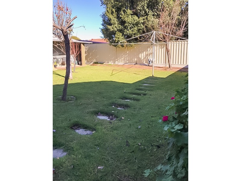 5 Meredith Ave, Fulham SA 5024