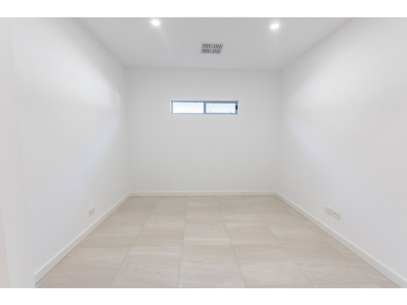 31a Australian Avenue, Clovelly Park SA 5042