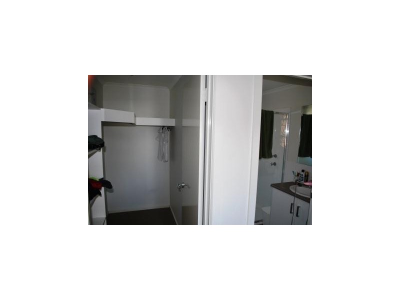 5 Franklin Avenue, Mawson Lakes SA 5095