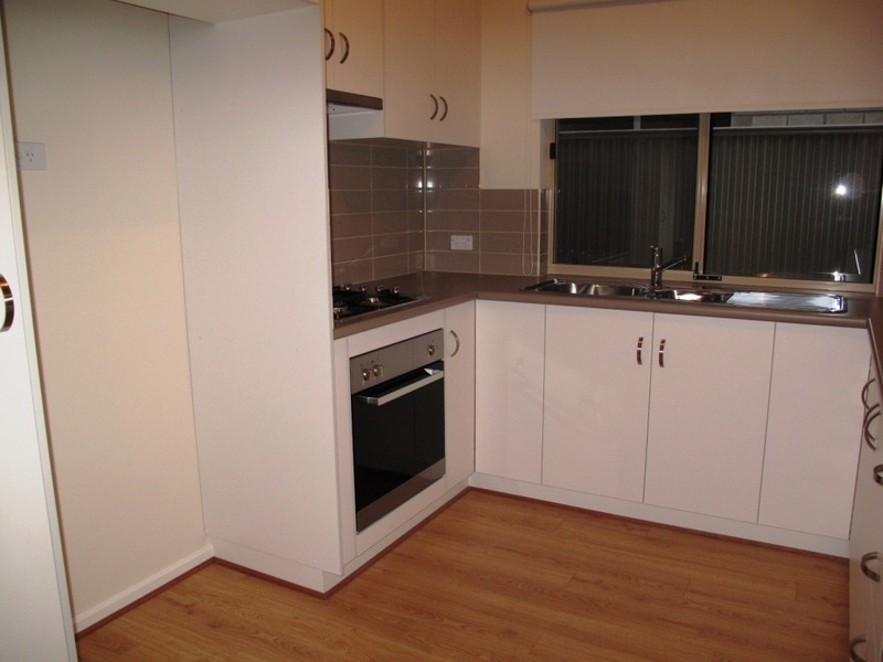 10 Heinrich Street, Mansfield Park SA 5012