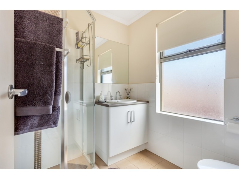 30/8 Fourth Avenue, Mawson Lakes SA 5095