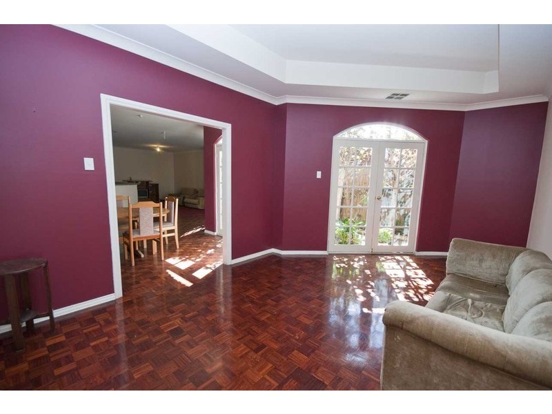 19 Herron Walk, Mawson Lakes SA 5095