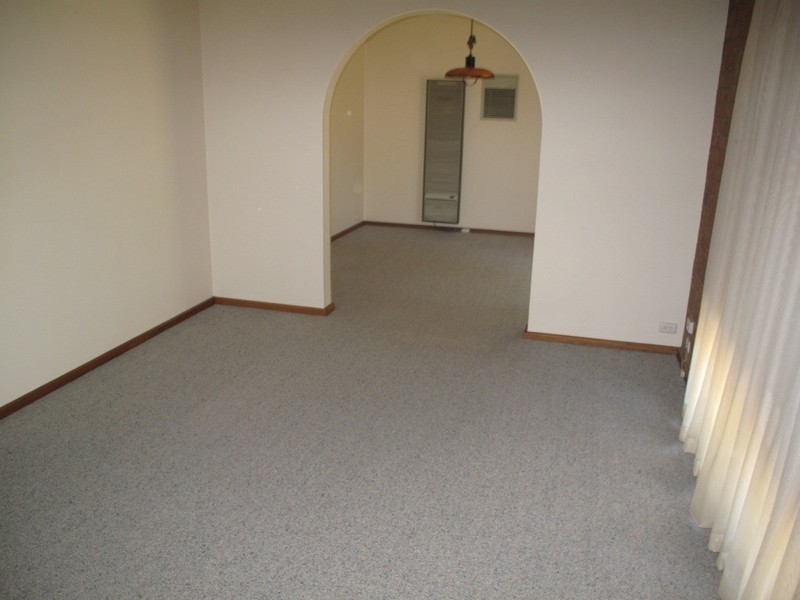 17 Alpha Crescent, Panorama SA 5041
