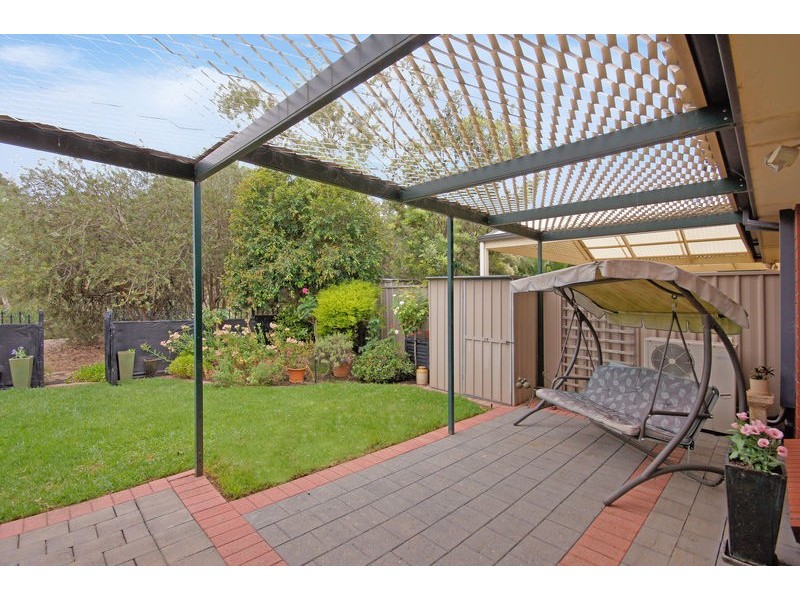 8 St Ives Walk, Paradise SA 5075