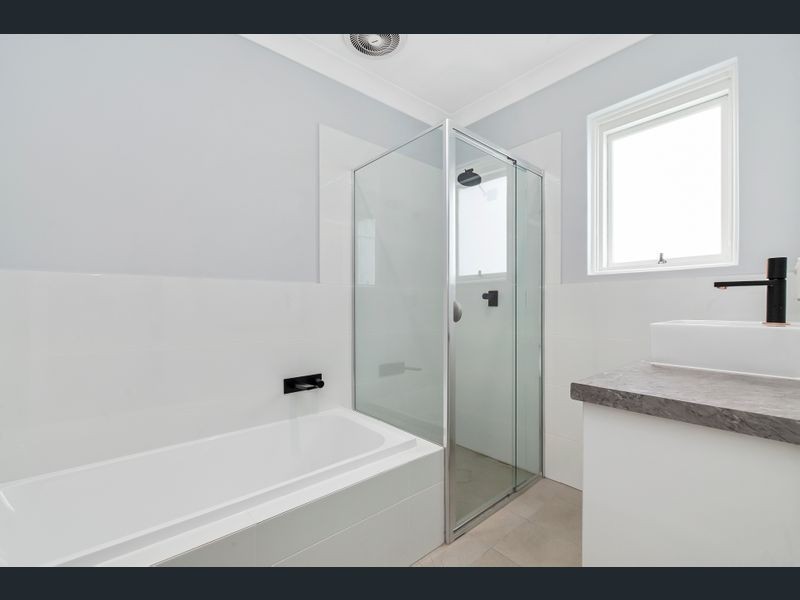 14 Parkview Rise, Hackham SA 5163