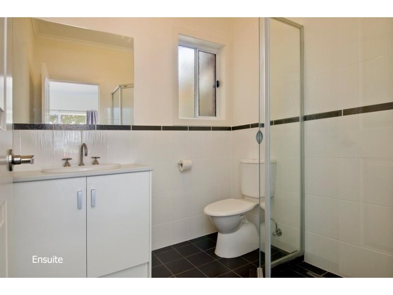 9 Dally Road, Gilles Plains SA 5086