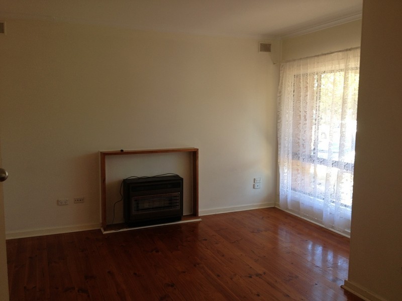 24 Blackham Crescent, Smithfield Plains SA 5114