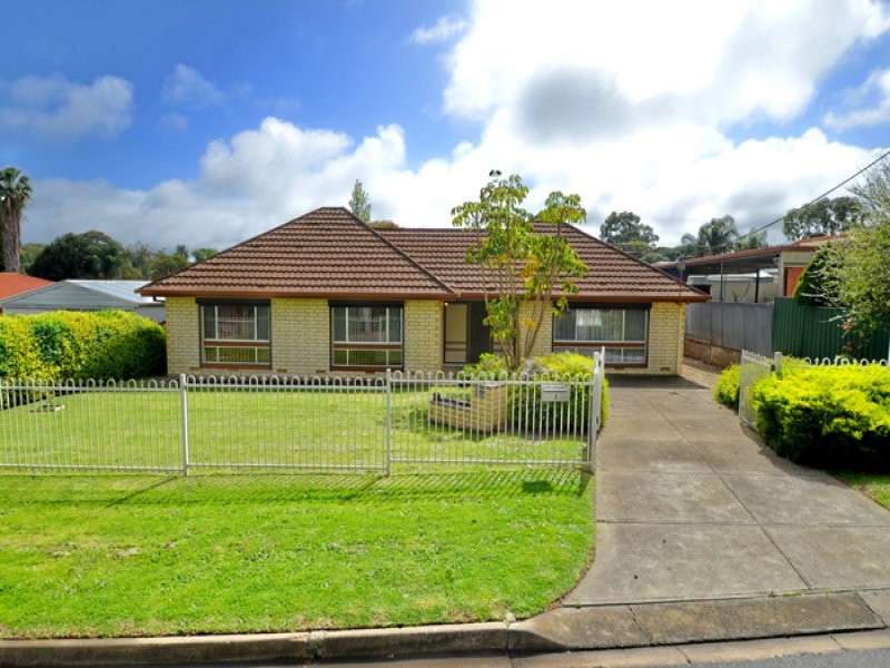 3 Underbank Grove, Hackham West SA 5163