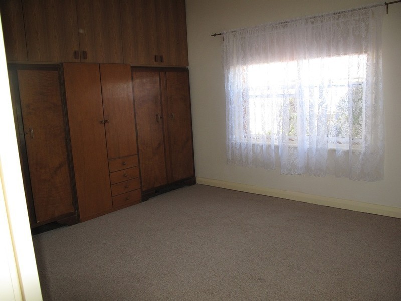 113 Avenue Road, Clarence Gardens SA 5039