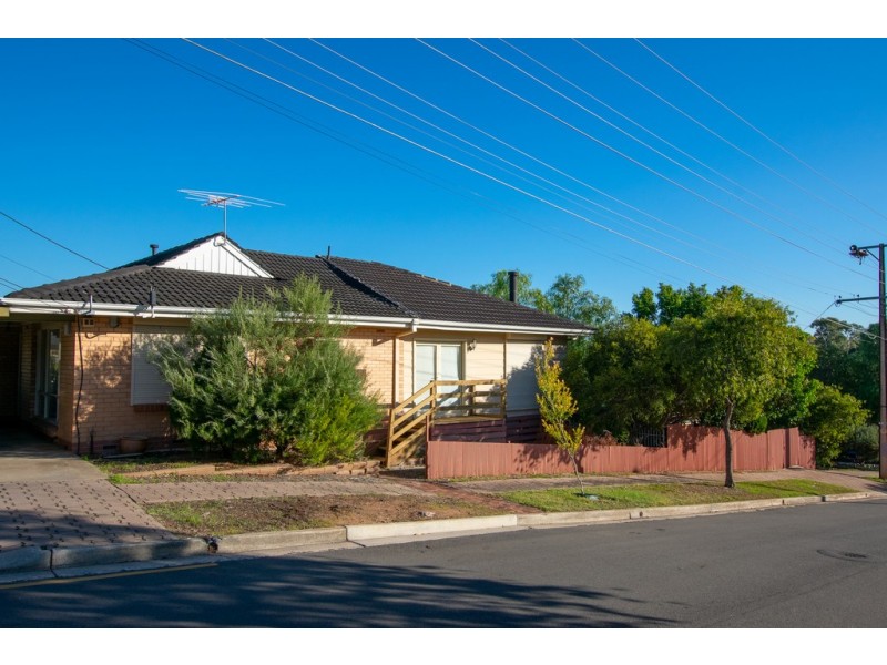 35 Nelson Road, Valley View SA 5093