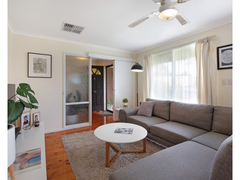 29 Whiteley Drive, Trott Park SA 5158