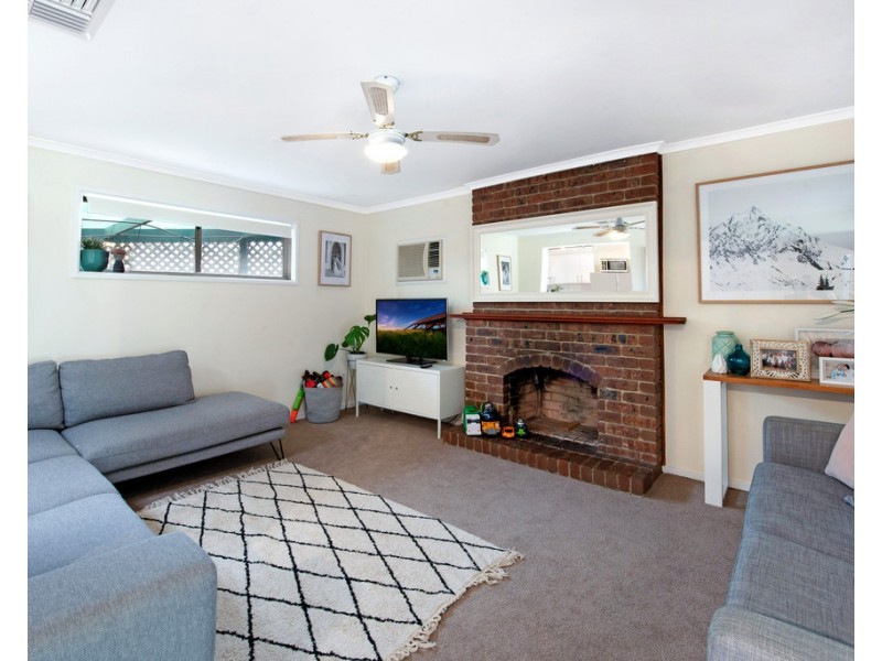 29 Whiteley Drive, Trott Park SA 5158