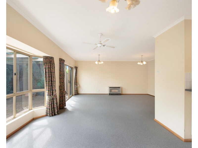 28 Hill Avenue, Cumberland Park SA 5041