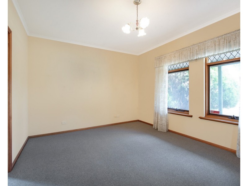 28 Hill Avenue, Cumberland Park SA 5041