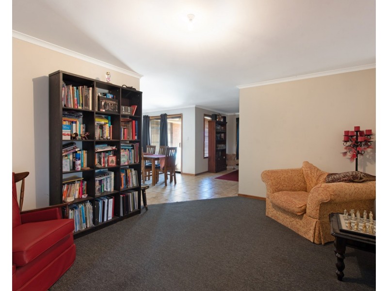 22 Baden Terrace, O’sullivan Beach SA 5166
