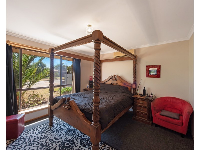 22 Baden Terrace, O’sullivan Beach SA 5166